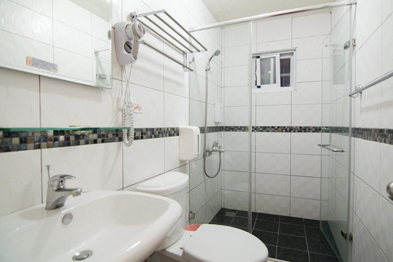 Home Sweet Beach Hotel Сяолюцю Экстерьер фото